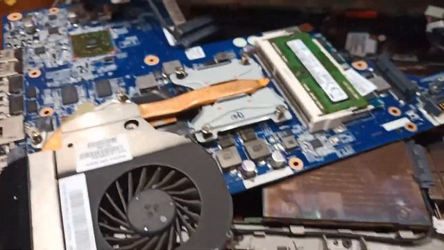 HP G62 стоит ли ему продлить жизнь в 2023 смотреть онлайн