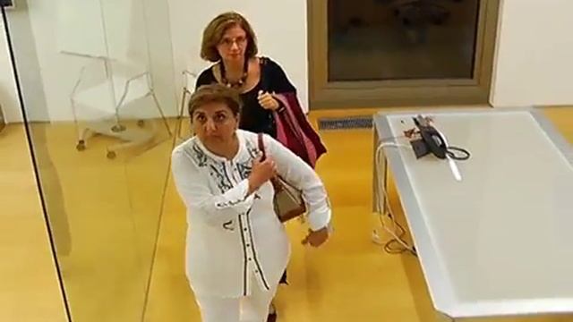 Borusan Contemporary Açılış Daveti смотреть онлайн