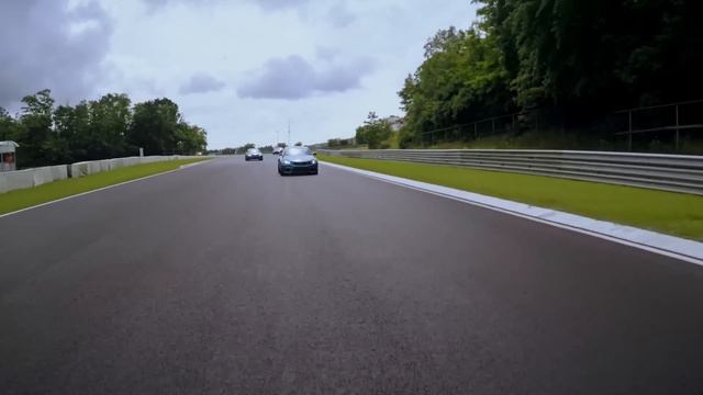 BMW M2 Test Drive AutoBlog.MD pe Hungaroring смотреть онлайн