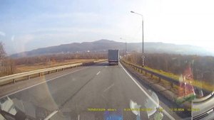 Спуск с горы в сторону г. Сим