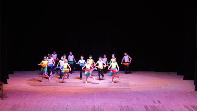 "Как теперь не веселиться", L.T. "G.Cosbuc" смотреть онлайн