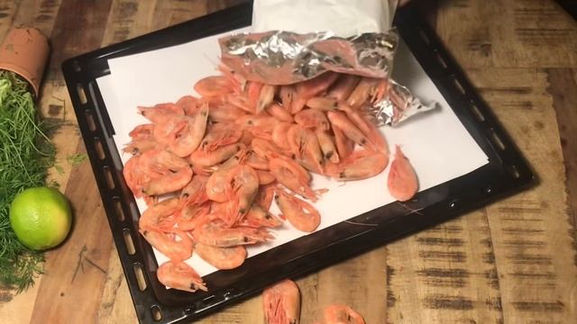 Как правильно разморозить креветки ?