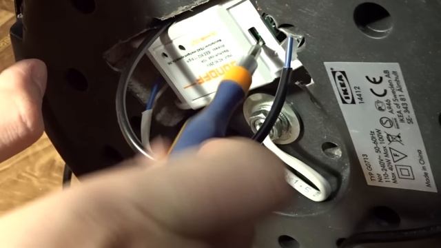 Делаем лампу умной с помощью WiFi-реле на ESP8266 смотреть онлайн