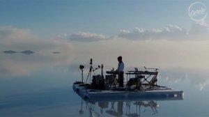 FKJ live at Salar de Uyuni in Bolivia for Cercle (VEVAL)