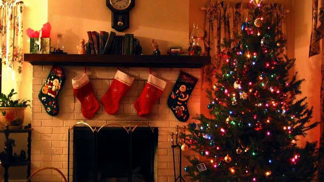 Новогодние песенки. С Наступающим! смотреть онлайн