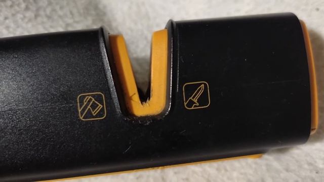 Точилка для топоров и ножей FISKARS Xsharp Видеоотзыв (обзор) Николая смотреть онлайн