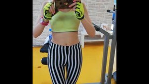 *NEW* A short belly dance practise after the workout at the gym