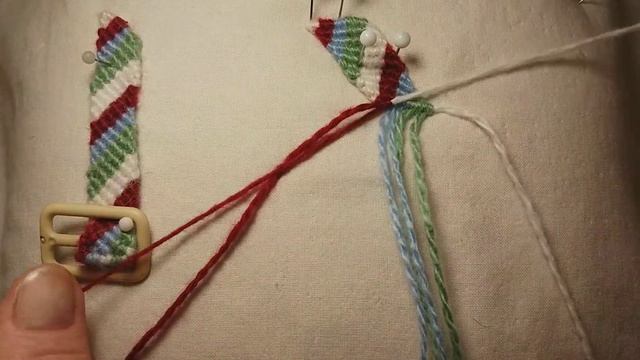 Макраме. Macrame.  Четырёхцветный пояс.