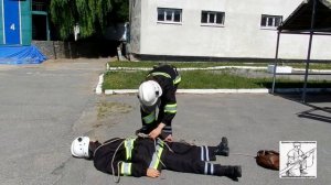 Двойная спасательная петля на пострадавшего