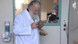 Патриарх Кирилл посетил палаты ФНКЦ ДГОИ