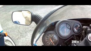 SUZUKI GSX-R 1100 VS GSX-R 400 R (ENGLISH SUBTITLES)13 ème storie add-on