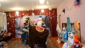 СЮРПРИЗНЫЙ МОМЕНТ НА НОВОГОДНЕМ УТРЕННИКЕ 2014г.