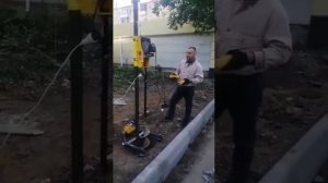 Установка для бурения скважин . Сваекрут.
