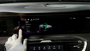 2024 Hongqi E-HS9 - interior and Exterior Details (Great SUV)
