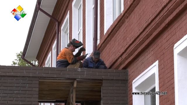 В Павловском Посаде продолжается капитальный ремонт в школах № 2 и № 13 смотреть онлайн