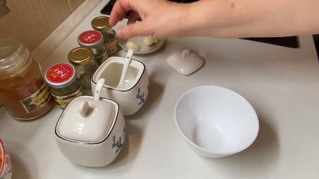 Мясное рагу с овощами. Блюдо из сезонных овощей. Сезон кабачков.