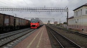 Электропоезд ЭП3Д-0082 прибывает на ст. Саракташ