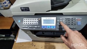 Brother MFC-8880 Замените детали, замените фотобарабан, сброс предупреждений