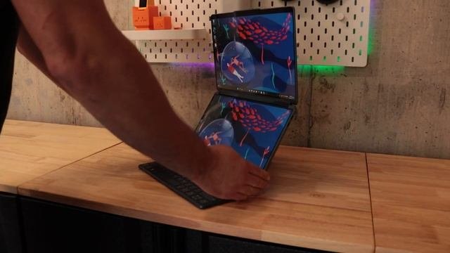 Lenovo Yoga Book 9i | Impressions And Unboxing