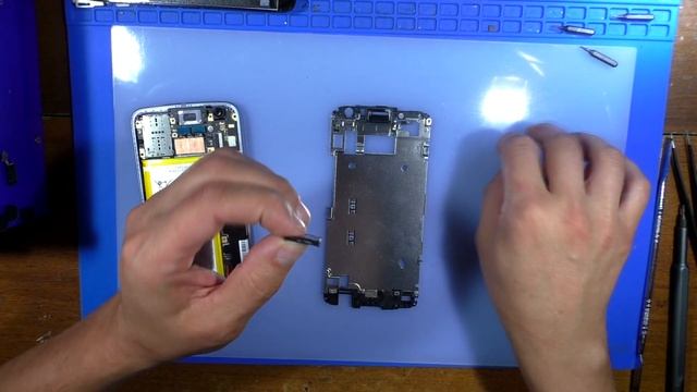 Motorola Moto X4 XT1900-7 ЗАМЕНА ДИНАМИКА смотреть онлайн