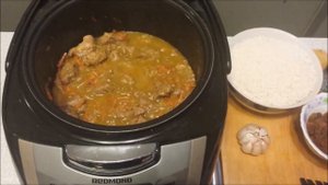 Плов с изюмом в мультиварке