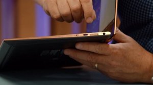 MSI Summit E13 Flip EVO Laptop - How Awesome Is It?