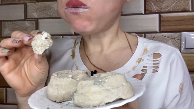 Песочное печенье #chalk #асмр #глина #мелоежка #asmr #песочноепеченье #марта #crunch #crunchyasmr