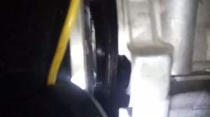 рмз не заводится,свеча сухая.