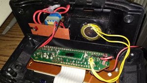 Почему резервная Крона вечно разряжена в часах, работающих от розетки