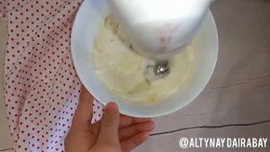 Бюджетный десерт ЗИМНИЕ ШАПКИ! Очень вкусно, быстро!БЕЗ выпечки, желатина и яйцо,твет во рту#рецепт
