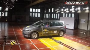 Crash test Euro NCAP 2015 - Volkswagen Touran