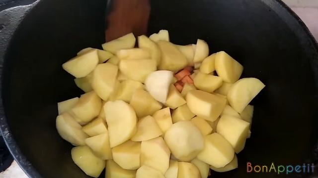 Жаркое из курицы в казане. Вкусно, просто, доступно