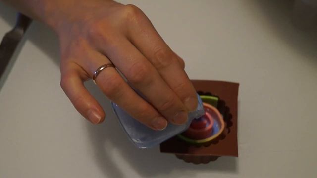 Мыло с завитками | Мыловарение из готовой мыльной основы | Melt and pour soap