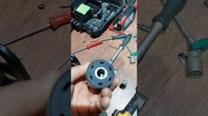 Замена патрона на шуруповерт DEWALT DCD 791