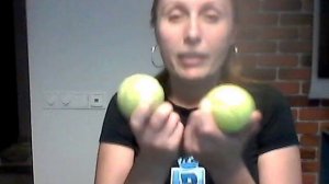 Упражнение на концентрацию внимания с мячиками.