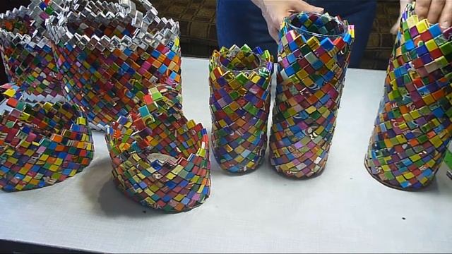 Вазы из фантиков. Своими руками из бумаги, картона. Занимательное рукоделие. смотреть онлайн