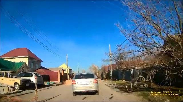 Оползень в Саратове на окраине Кумысной поляны