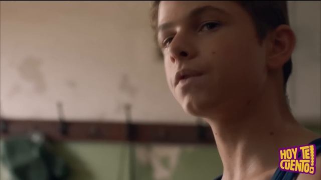 2 Hermanos HUYEN Solos de los Naz1s (Una Bolsa de Canicas) : Resumen смотреть онлайн