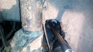 Как открутить рулевую тягу Каризма 2002г 1,6