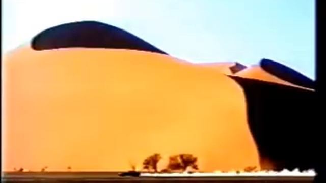 Vauxhall Calibra Desert Commercial смотреть онлайн