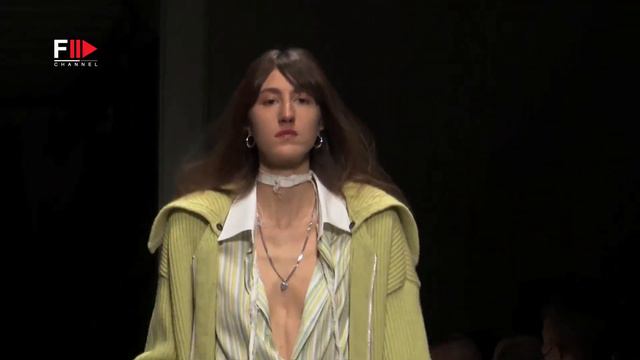 FEDERICO CINA Menswear Fall 2022 Milan - Fashion Channel