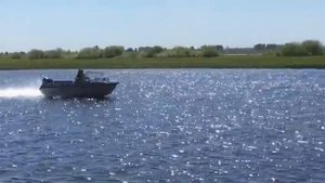 лодка "Крым" с мотором Mercury ME F 25 E EFI