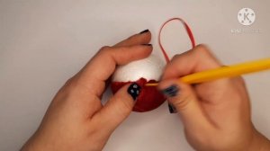 Christmas balls/Как обтянуть бархатом пенопластовый шарик. Делаем игрушку на ёлку часть первая.