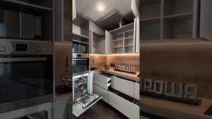 Было/Стало. Серая с деревом матовая угловая кухня без ручек под потолок. Кухни Проша