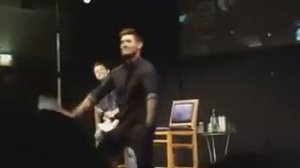 Дженсен Эклз Танцует Дин Винчестер сверхъестественное 123456789 сезон Прикол Шутка Юмор См