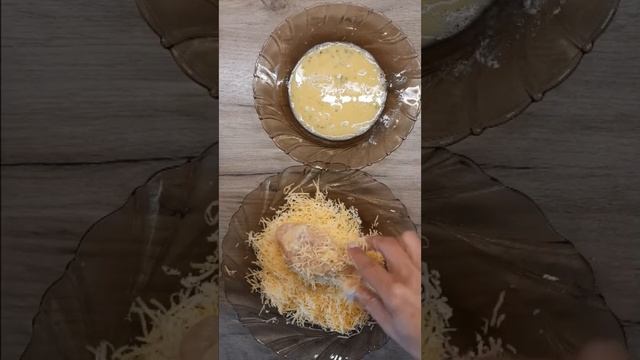 Запеченные куриные ножки в грецких орехах.