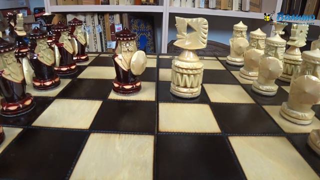 Шахматы резные Богатыри