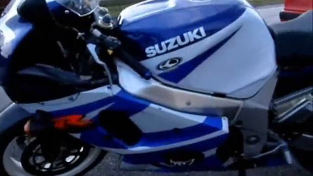 Suzuki GSX-R 1000 2001.