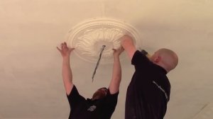 How to Install a Plaster Ceiling Rose