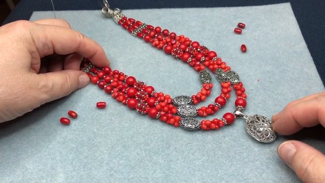 Трёх-рядные бусы из кораллов. Переделка украшений для Татьяны из Алушты. Часть 4.